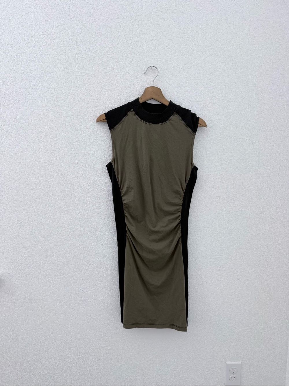 Anthropologie’s Daily Practice- Colorblock Mini Dress- SM